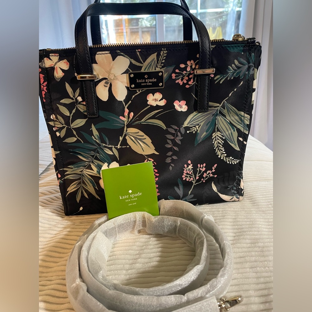 Kate Spade handbag ♠️